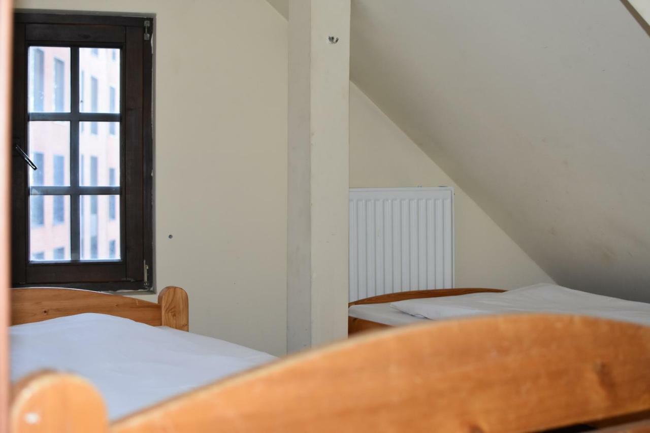 Hostel Przy Targu Rybnym Гданск Екстериор снимка